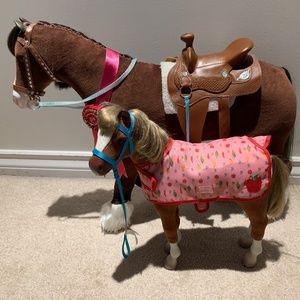American Girl Prancing Clydesdale, Award and saddle set plus Painted Filly